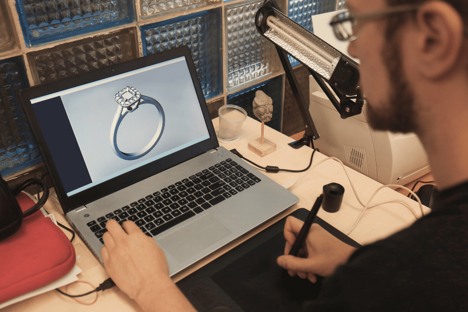 Custom Jewelers Centerville, Ohio - a jeweler using CAD to design a ring