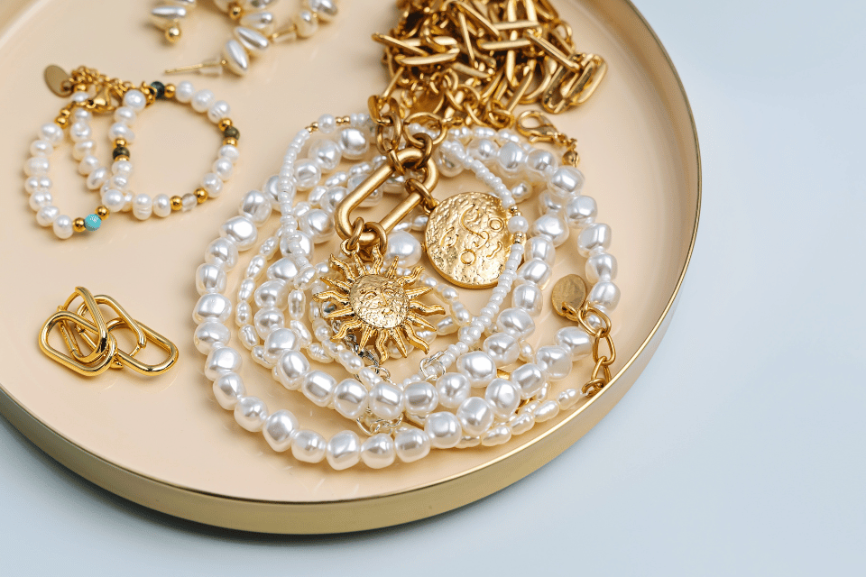 Fine Jewelry Cincinnati, Ohio - gold and pearl jewelry