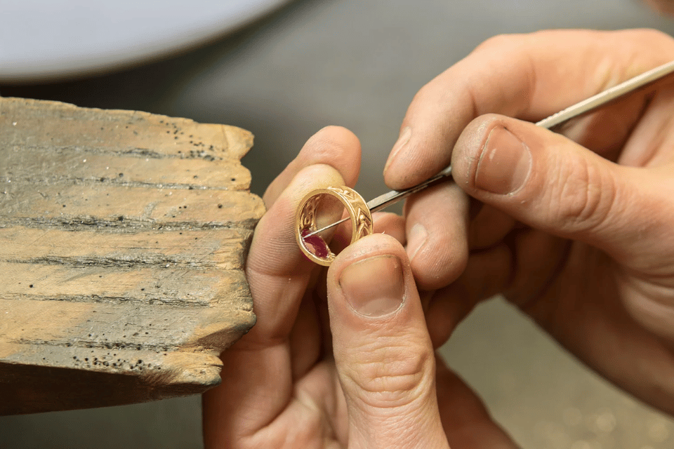 Gift Guide for Her - Elizabeth Diamond Company - custom engraving