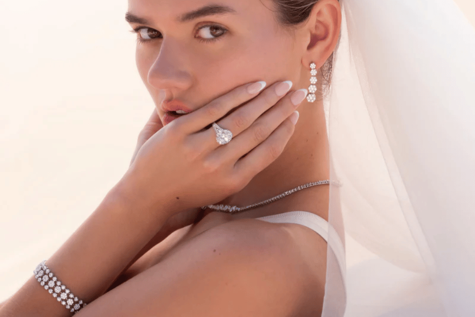 Simon G retail jewelers Dayton, Ohio - bridal jewelery for sale.